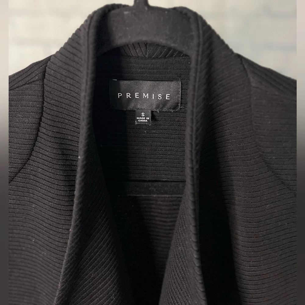 Premise Blazer | Sz Sm - Picture 3 of 11